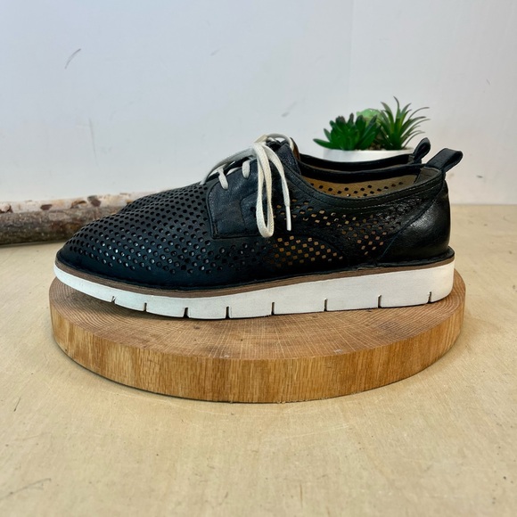 Trask | Lena Perforated Leather Sneakers Size 38/7.5 - Picture 2 of 16